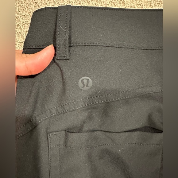 Lululemon ABC Fit 5-Pocket Pants, Size 8
Warpstreme
Warpstreme™ st… - Picture 7 of 9